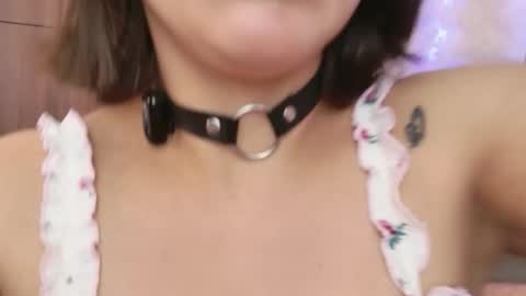 Snapshot of luci_fer15 chatting on 02.06.26 Luci y Fer online show from 02.06.26