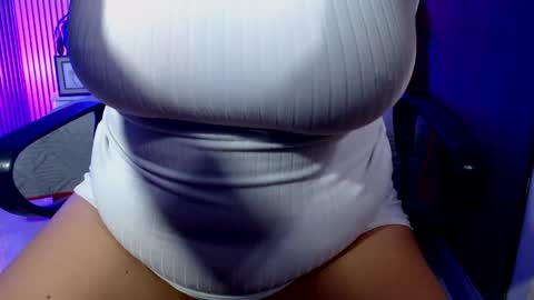 LUCIA online show from 09.10.25