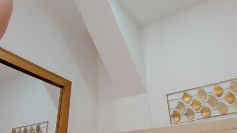 Snapshot of lucia_lorenz chatting on 02.05.26 lucia_lorenz online show from 02.05.26