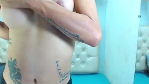 Lucia Marks online show from 02.12.25