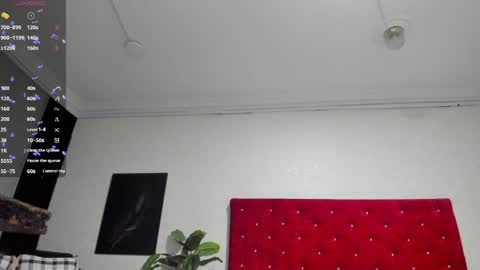 L U C I A online show from 05.11.26