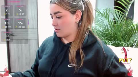 lucia star  online show from 11.07.25