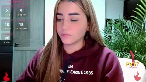 lucia star  online show from 11.11.25