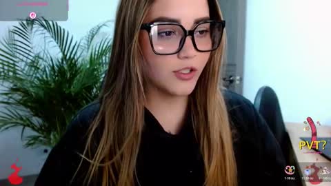 lucia star  online show from 03.14.26