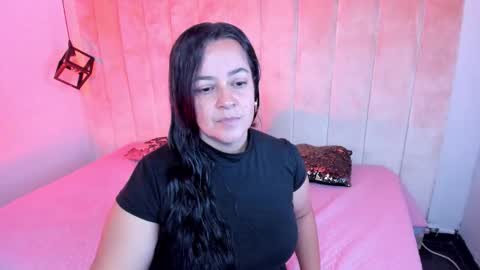 Snapshot of lucia_vonne chatting on 09.14.25 Lucia Vonne online show from 09.14.25