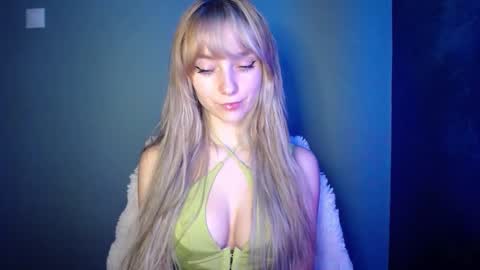 Lucy online show from 11.08.25