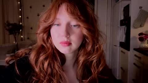 Lucia online show from 12.18.25