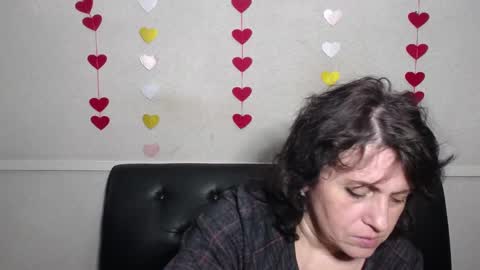 LuciaMi online show from 02.07.25