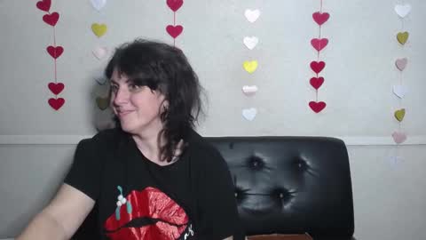 LuciaMi online show from 02.09.25