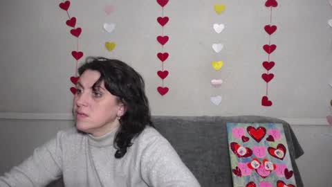 LuciaMi online show from 02.15.25
