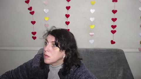 LuciaMi online show from 02.16.25