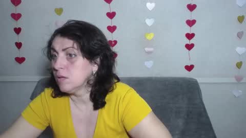 LuciaMi online show from 02.24.25