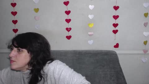 LuciaMi online show from 02.25.25