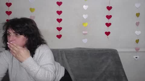 LuciaMi online show from 02.28.25