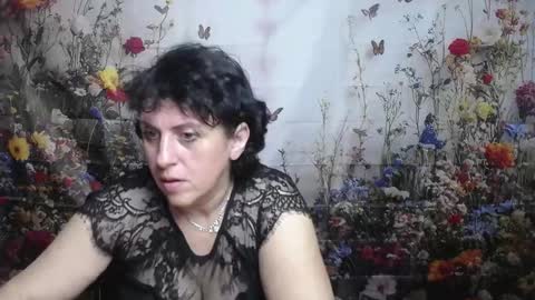 LuciaMi online show from 09.23.25