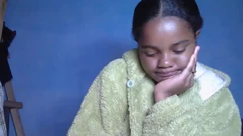 luciana012 online show from 09.22.25