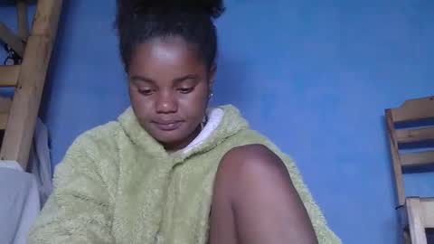 luciana012 online show from 10.06.25