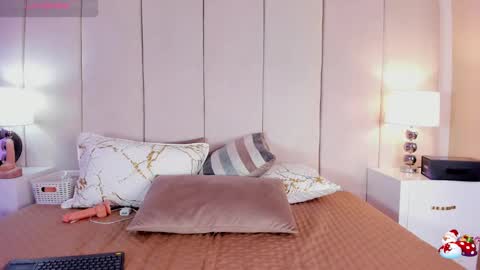 Snapshot of luciana_66 chatting on 12.21.24 Lisseth online show from 12.21.24