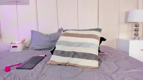 Snapshot of luciana_66 chatting on 01.10.25 Lisseth online show from 01.10.25