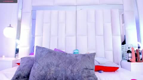 Snapshot of luciana_66 chatting on 02.24.25 Lisseth online show from 02.24.25