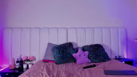 Snapshot of luciana_66 chatting on 10.16.25 Lisseth online show from 10.16.25