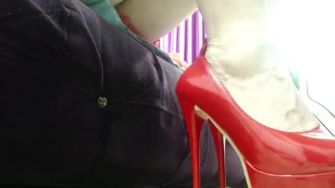 Luci online show from 11.04.25