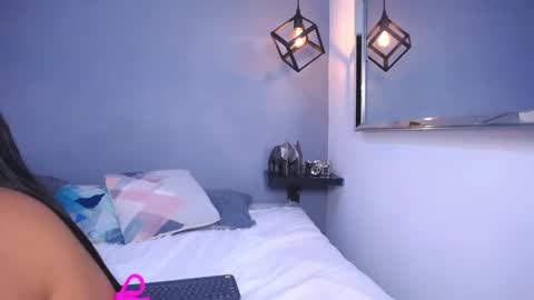 Luciana  online show from 09.25.25