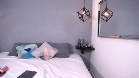 Luciana  online show from 10.08.25