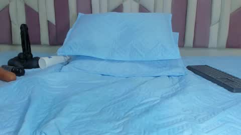 instagram luciana417  online show from 02.19.25