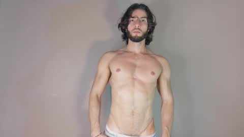 Luciano online show from 10.10.25