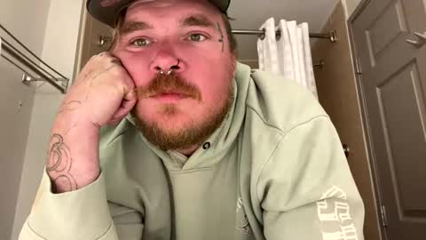 Snapshot of lucidpunk1312 chatting on 11.04.25 lucidpunk1312 online show from 11.04.25