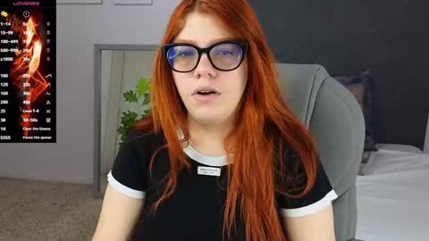 Lucie   online show from 01.03.25