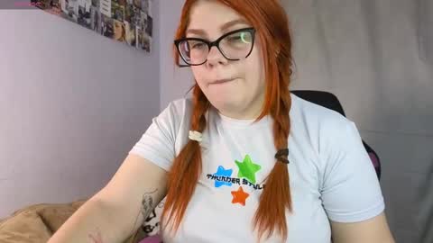 Lucie   online show from 02.26.25