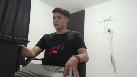 Snapshot of lucifeeer_666 chatting on 04.24.26 Fernando online show from 04.24.26