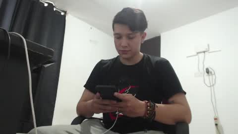 Snapshot of lucifeeer_666 chatting on 04.25.26 Fernando online show from 04.25.26