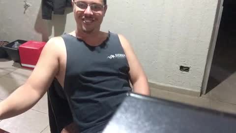 Snapshot of lucifer_curious chatting on 11.05.25 lucifer_curious online show from 11.05.25