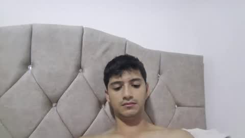 Snapshot of lucifferr_ chatting on 06.25.26 leonel online show from 06.25.26