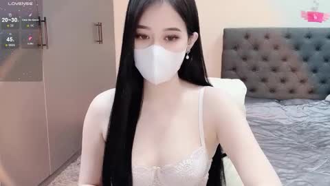 lucii04 online show from 01.12.26