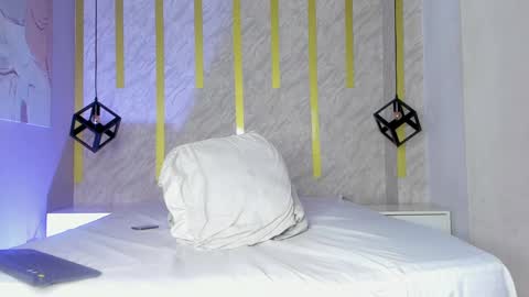 Leo online show from 12.28.24