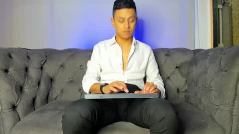 Leo online show from 01.03.25