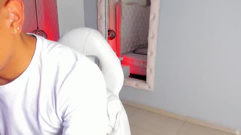 Snapshot of lucii_fer_ chatting on 01.16.26 Leo online show from 01.16.26