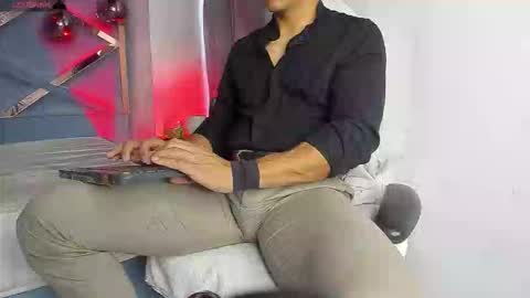 Snapshot of lucii_fer_ chatting on 03.07.26 Leo online show from 03.07.26