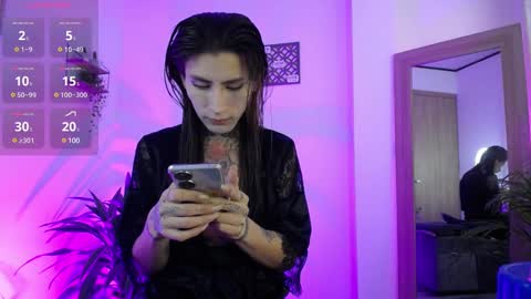 Snapshot of luciiana_lol chatting on 12.17.24 luciiana online show from 12.17.24