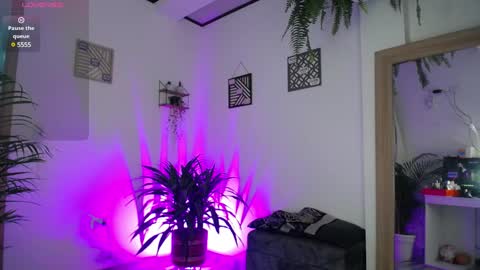 Snapshot of luciiana_lol chatting on 03.02.25 luciiana online show from 03.02.25