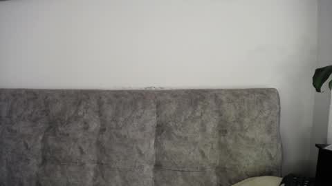 Snapshot of luciiana_lol chatting on 02.28.26 luciiana online show from 02.28.26