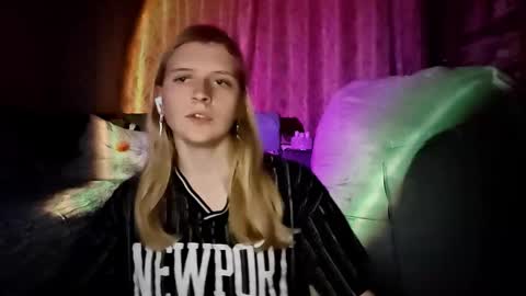 Snapshot of lucileourth chatting on 10.08.25 Monika online show from 10.08.25