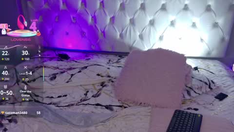 Snapshot of luck_parker chatting on 10.09.25 maye online show from 10.09.25