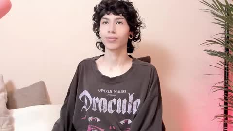 Noor online show from 02.19.25