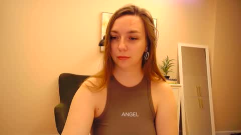 Snapshot of lucky_foryou_baby chatting on 12.30.24 lucky_foryou_baby online show from 12.30.24