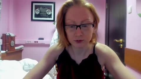 Snapshot of lucky_licky20 chatting on 02.25.25 lucky_licky20 online show from 02.25.25